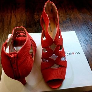 Coral Shoes Brand New